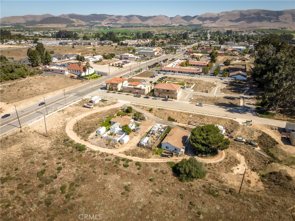 main property photo 10