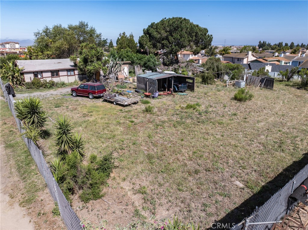 main property photo 11