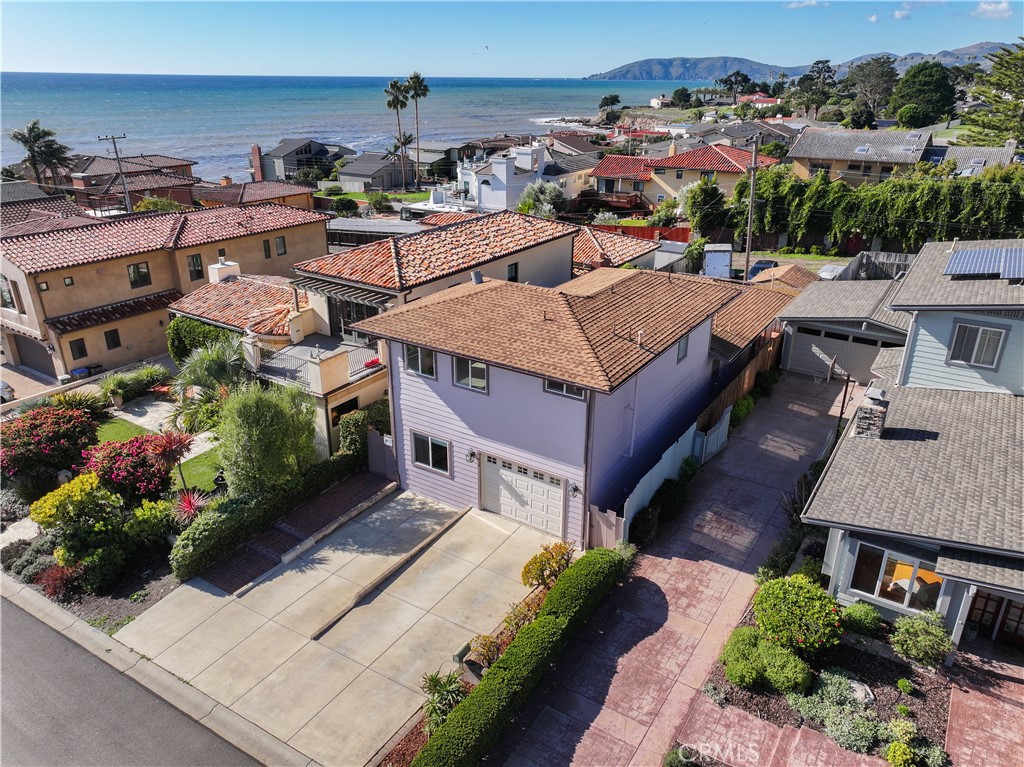 main property photo 30