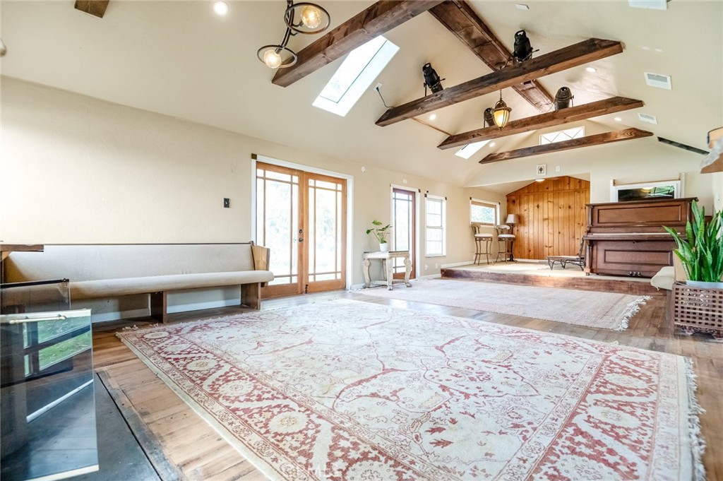 main property photo 51