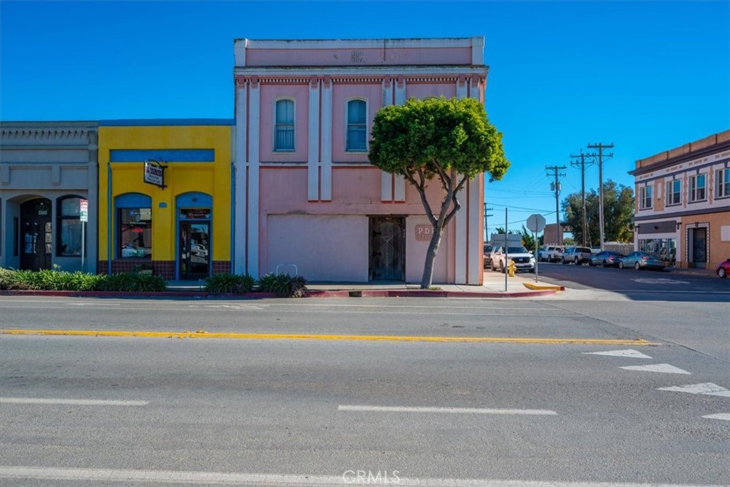 main property photo 2