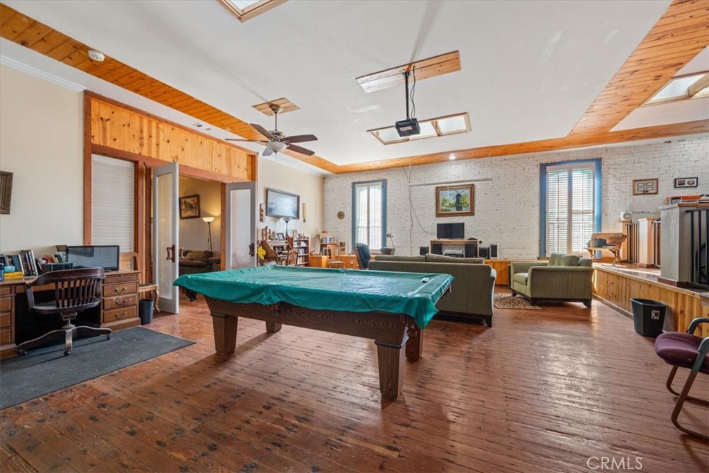 main property photo 38