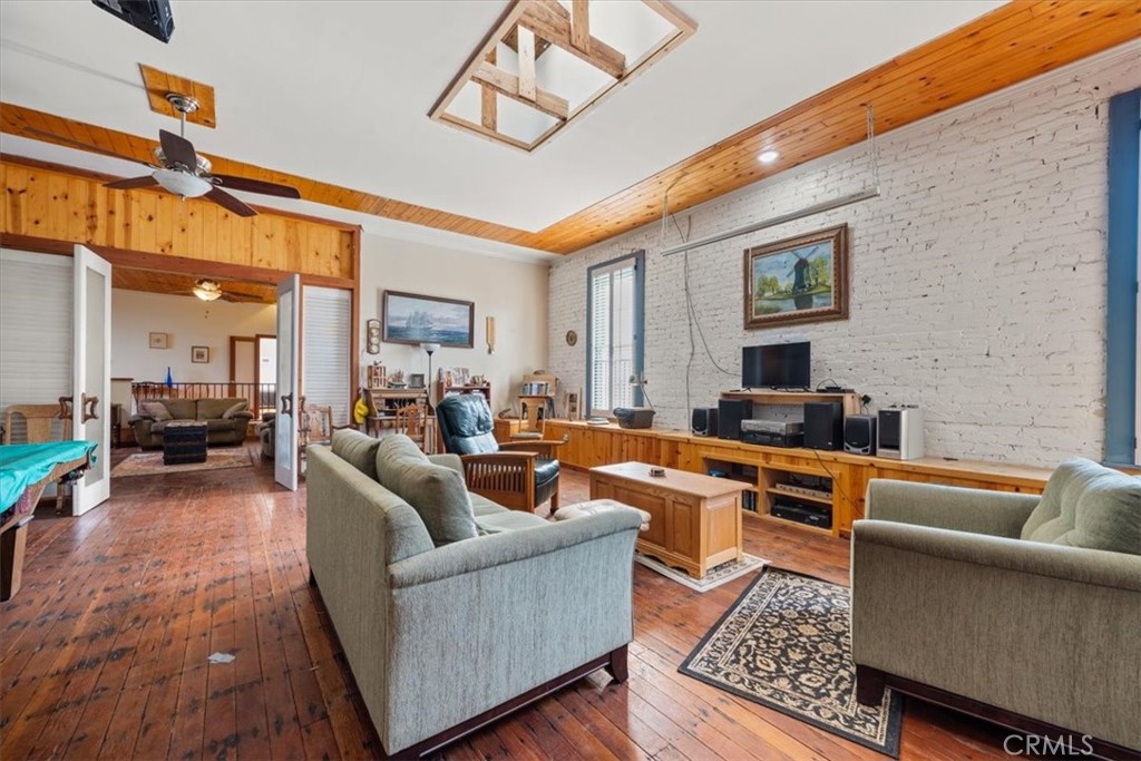 main property photo 39
