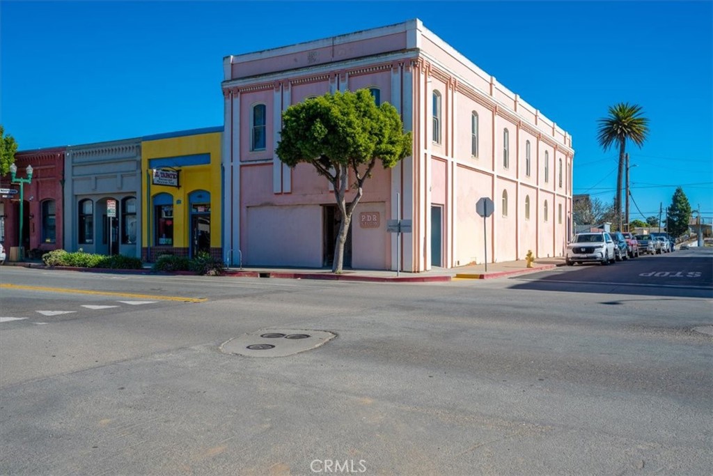 main property photo 4