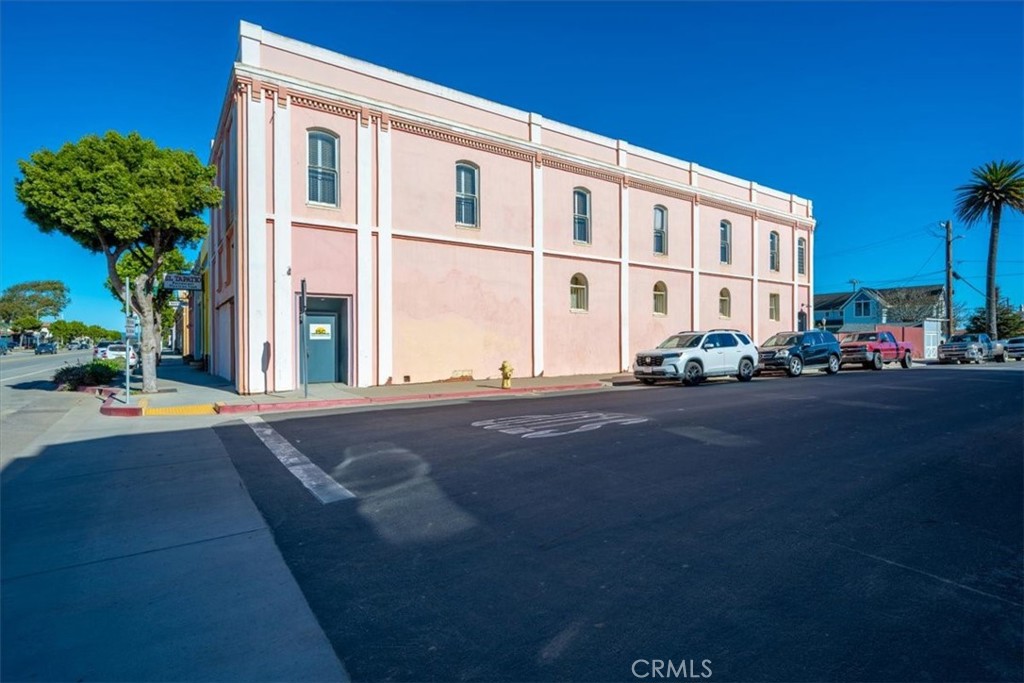 main property photo 5