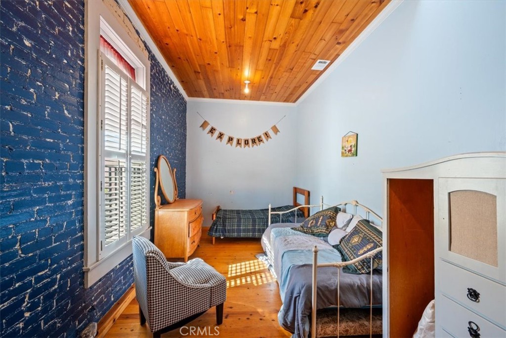 main property photo 56