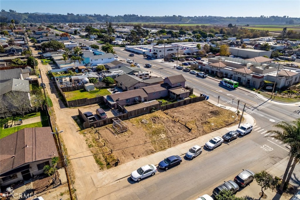 main property photo 10