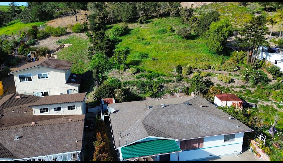 main property photo 17