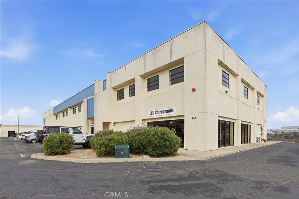 main property photo 15