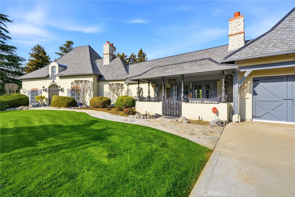 main property photo 7