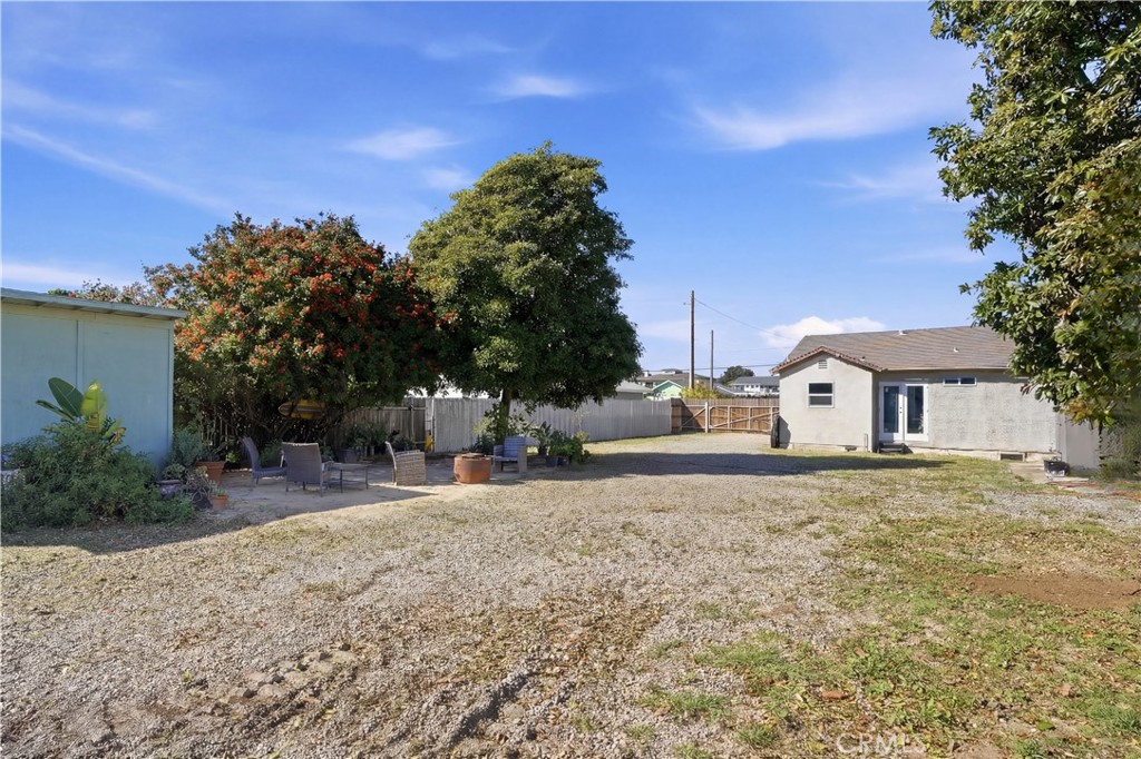 main property photo 12