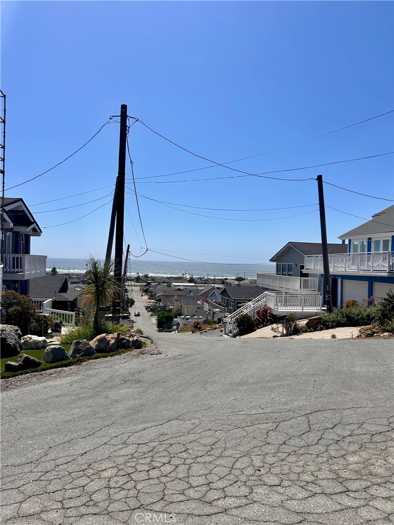 main property photo 29