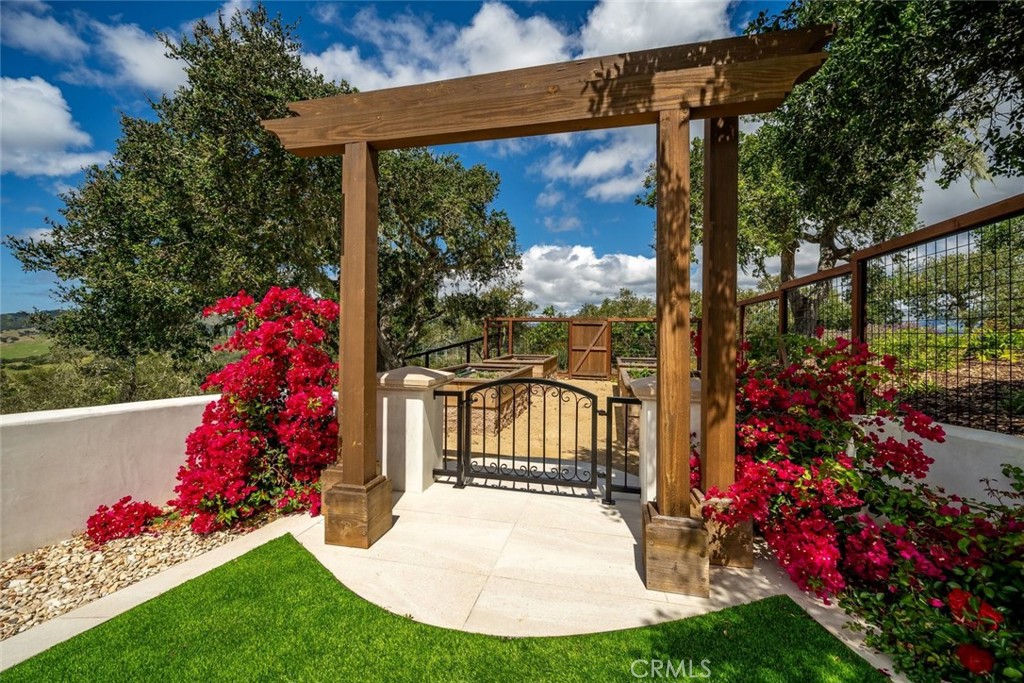 main property photo 64