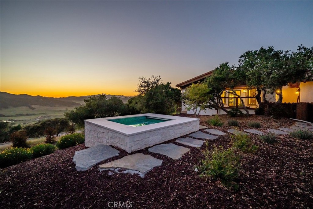 main property photo 67