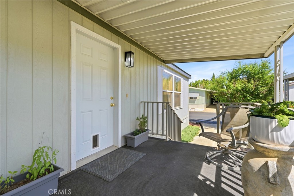main property photo 15
