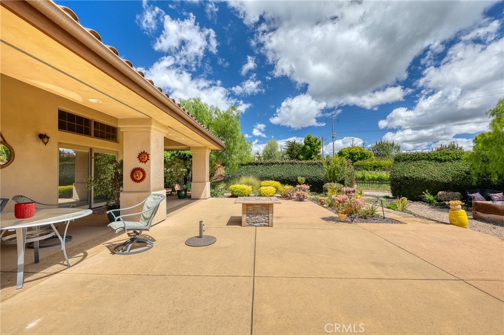 main property photo 32