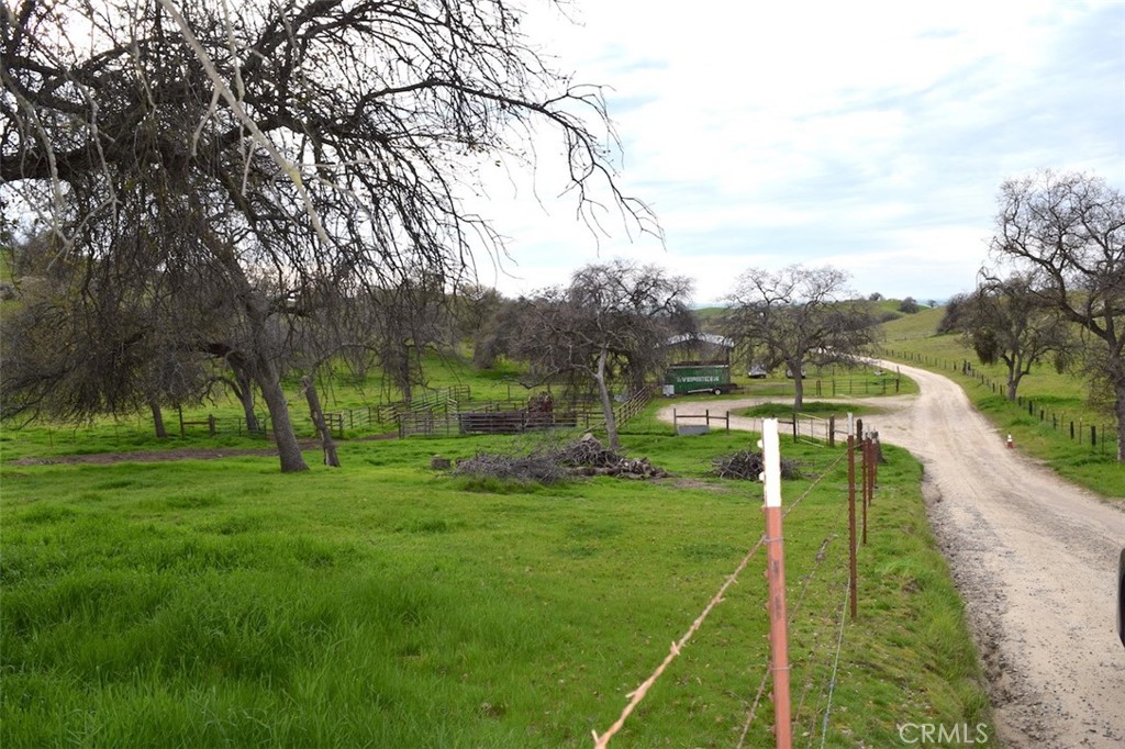 main property photo 27