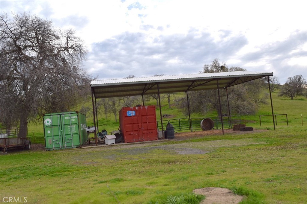 main property photo 33