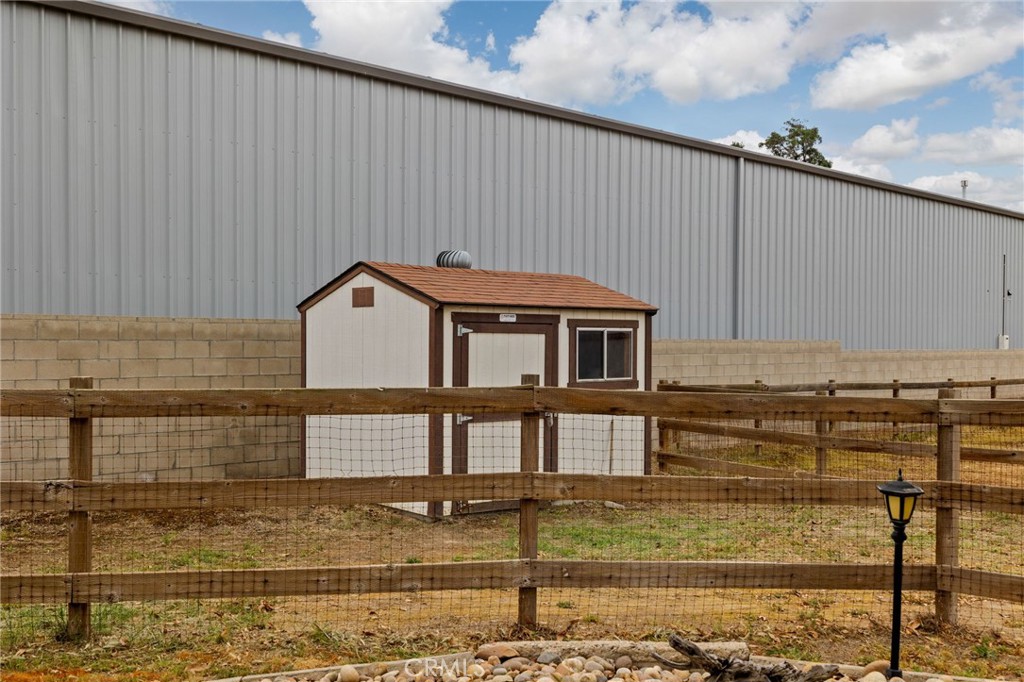 main property photo 46