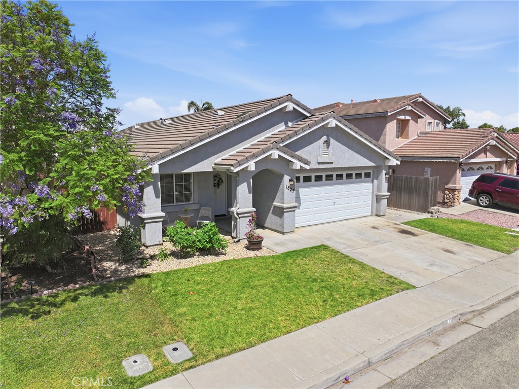 main property photo 28