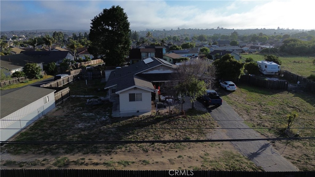 main property photo 12