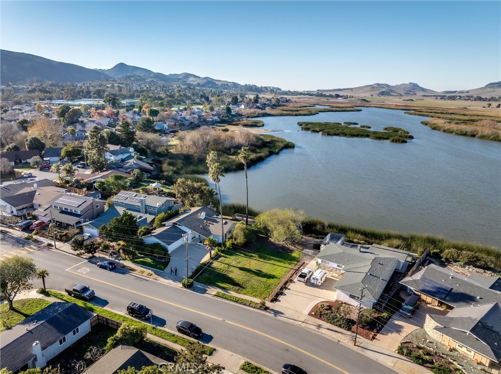 main property photo 10