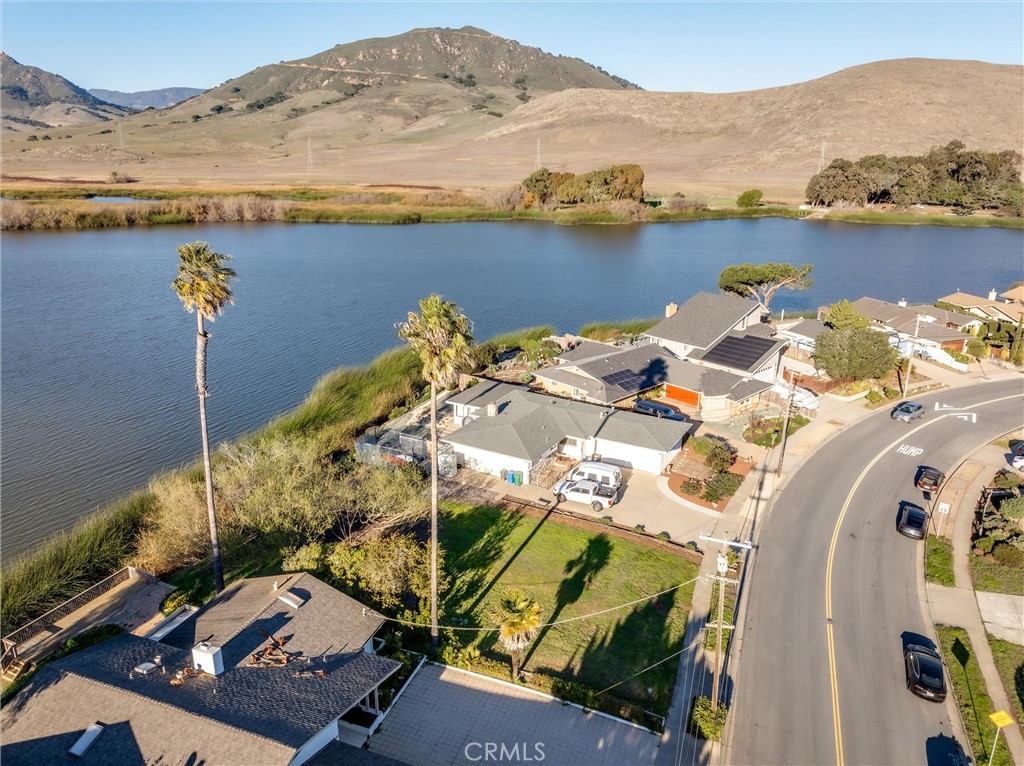 main property photo 3