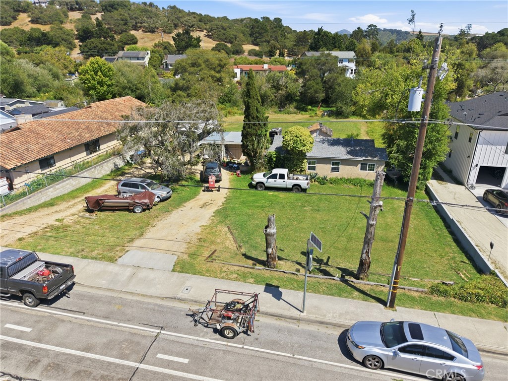 main property photo 18