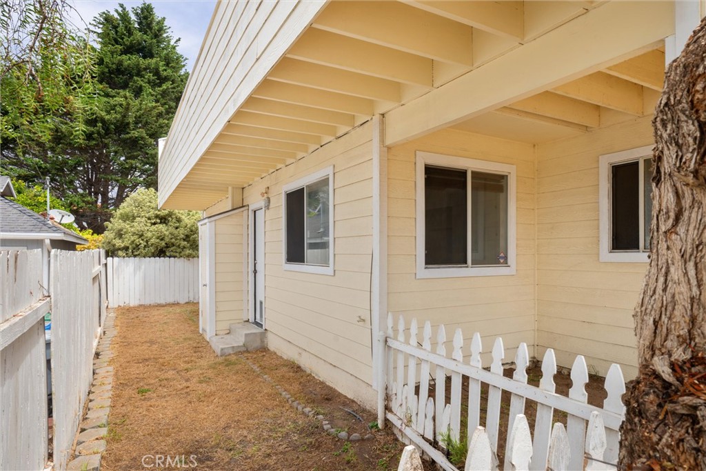 main property photo 29