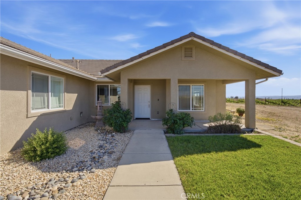 main property photo 20