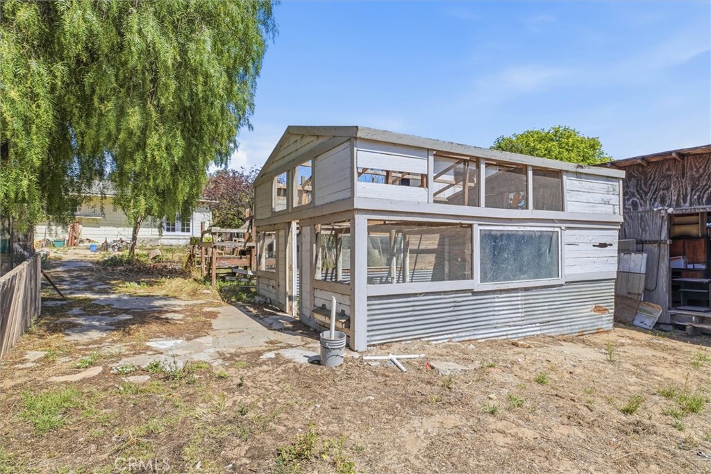 main property photo 27