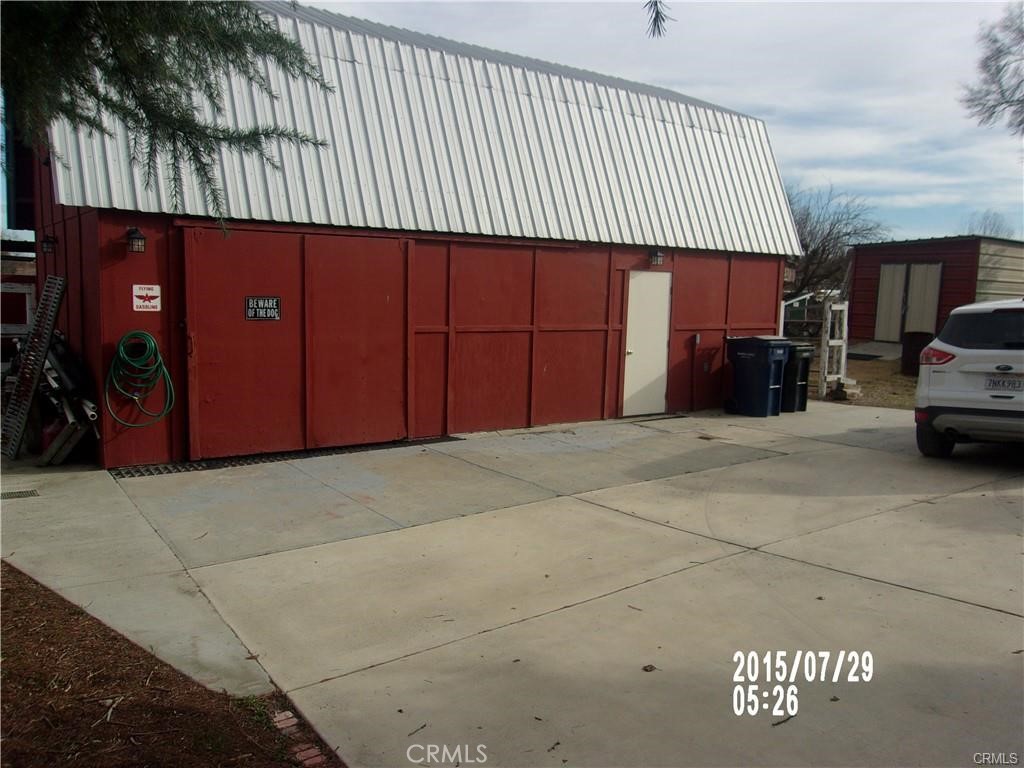 main property photo 33