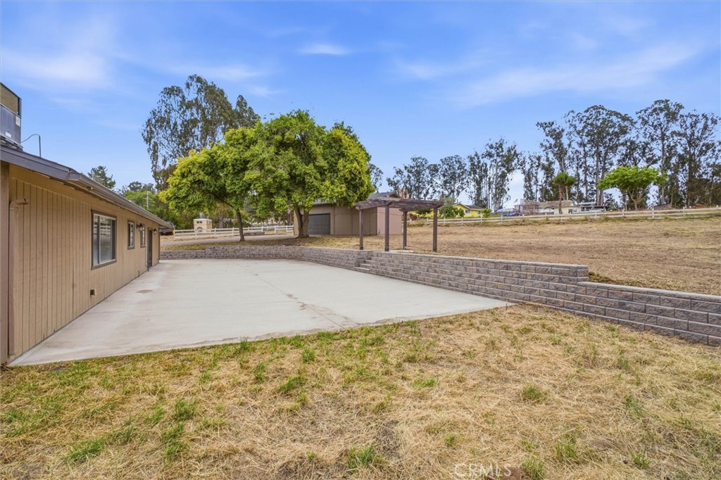 main property photo 33