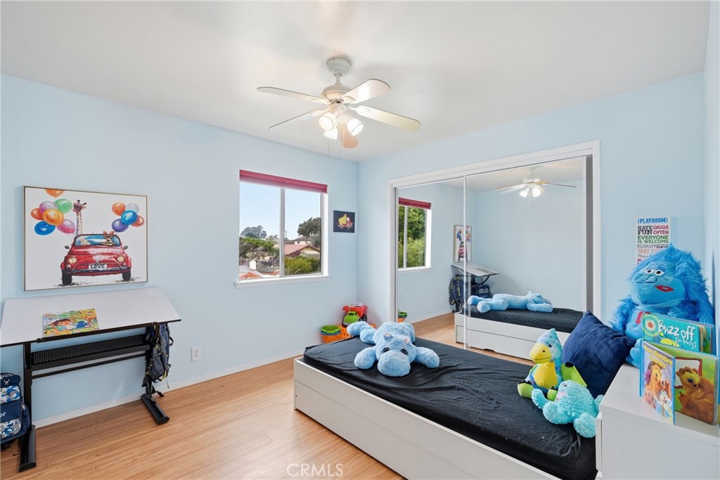 main property photo 16