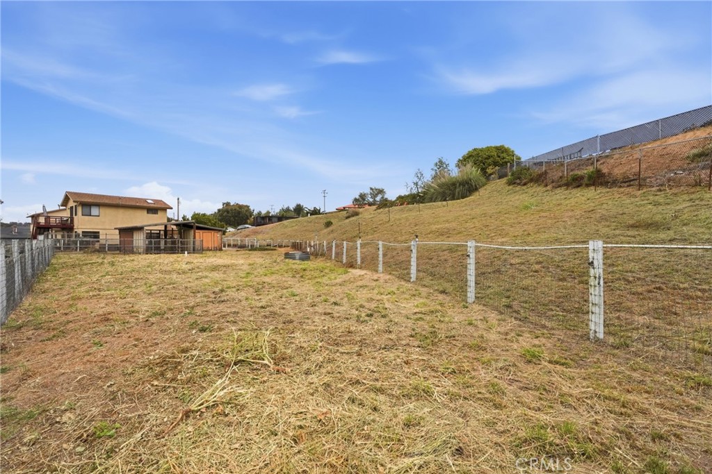 main property photo 34