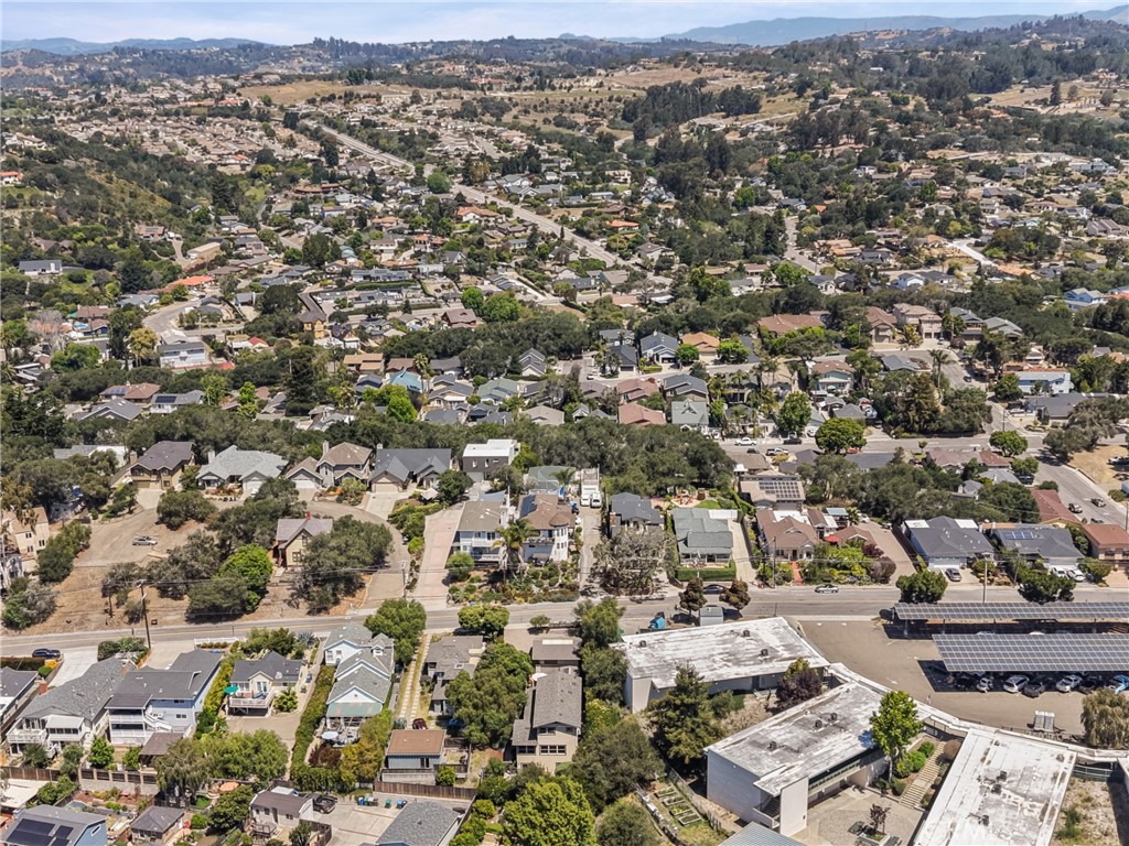 main property photo 47