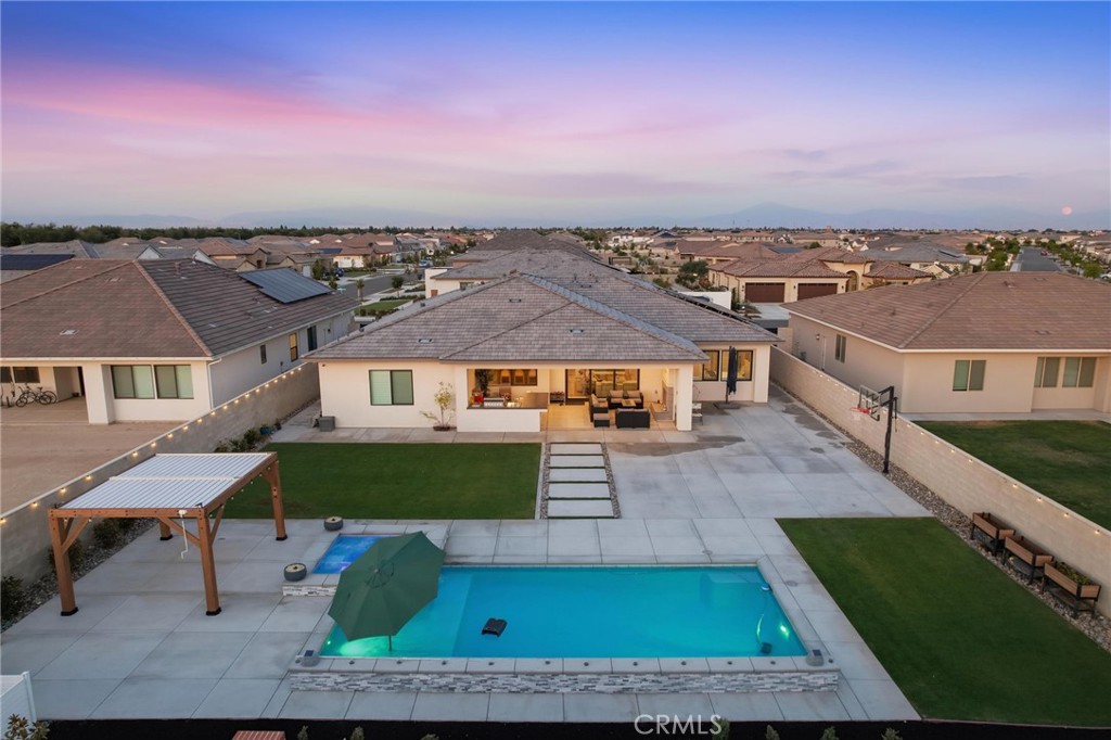 main property photo 51