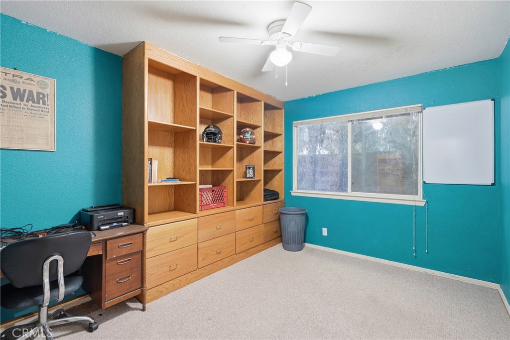 main property photo 13