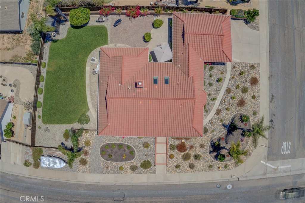 main property photo 4