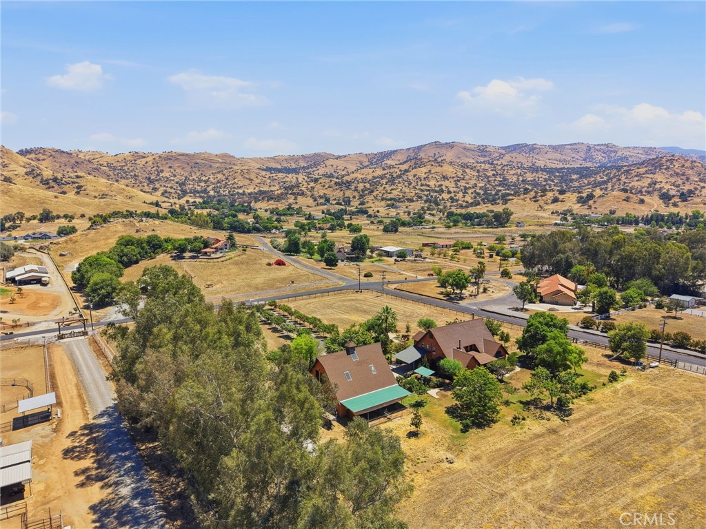 main property photo 70