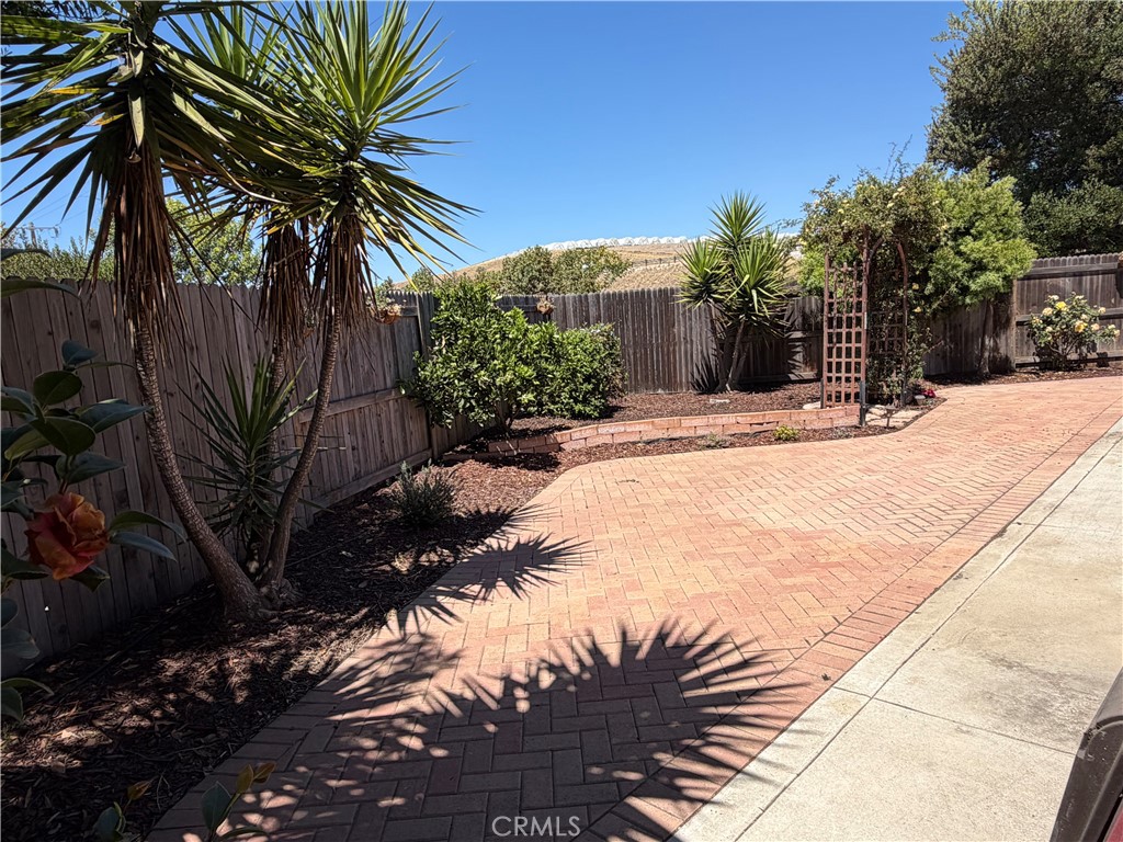 main property photo 20