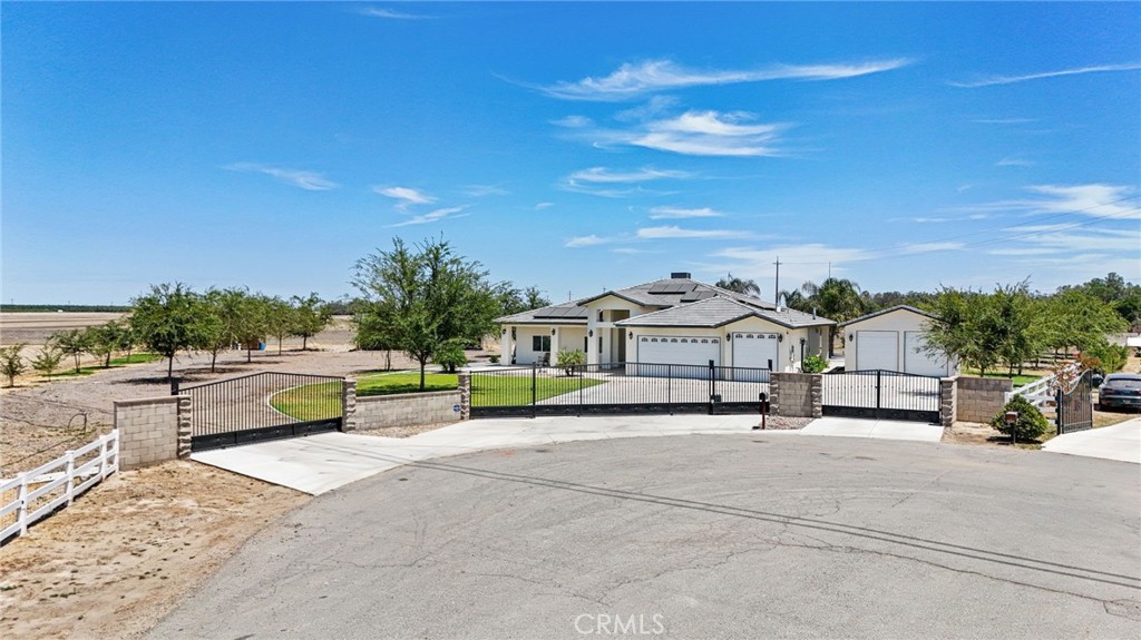 main property photo 46