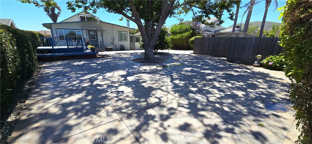 main property photo 32