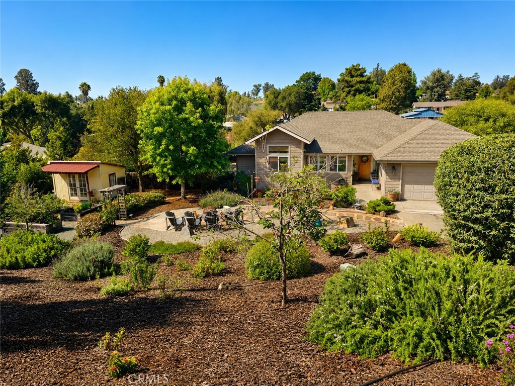 main property photo 25
