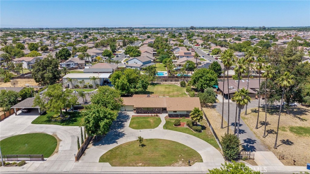 main property photo 64