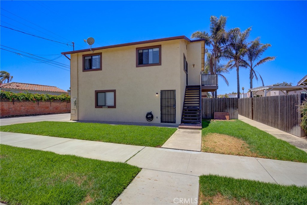 main property photo 31