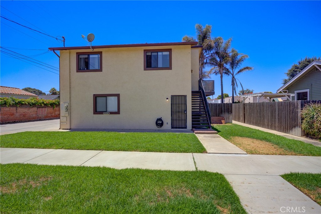 main property photo 32