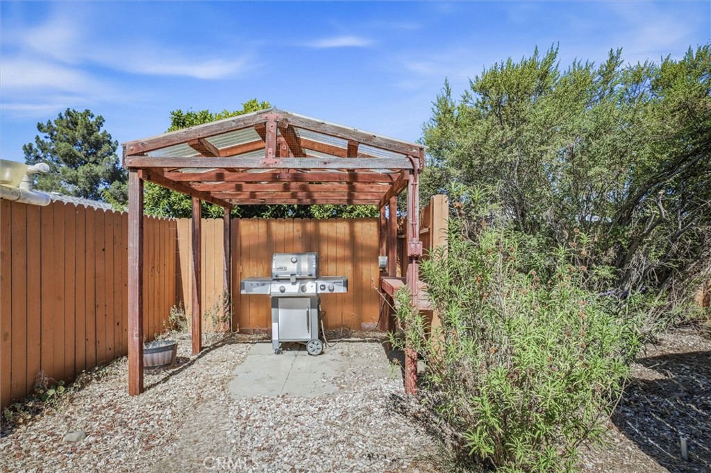 main property photo 21