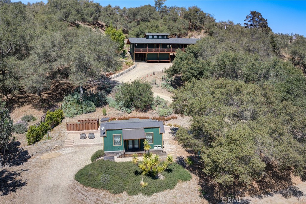 main property photo 47