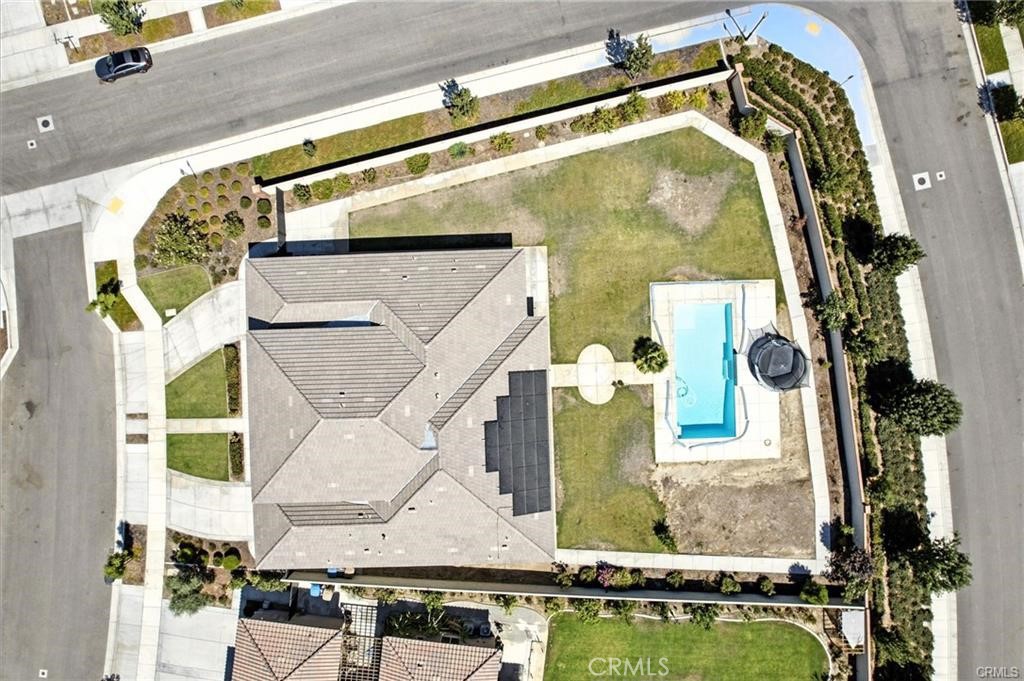 main property photo 44